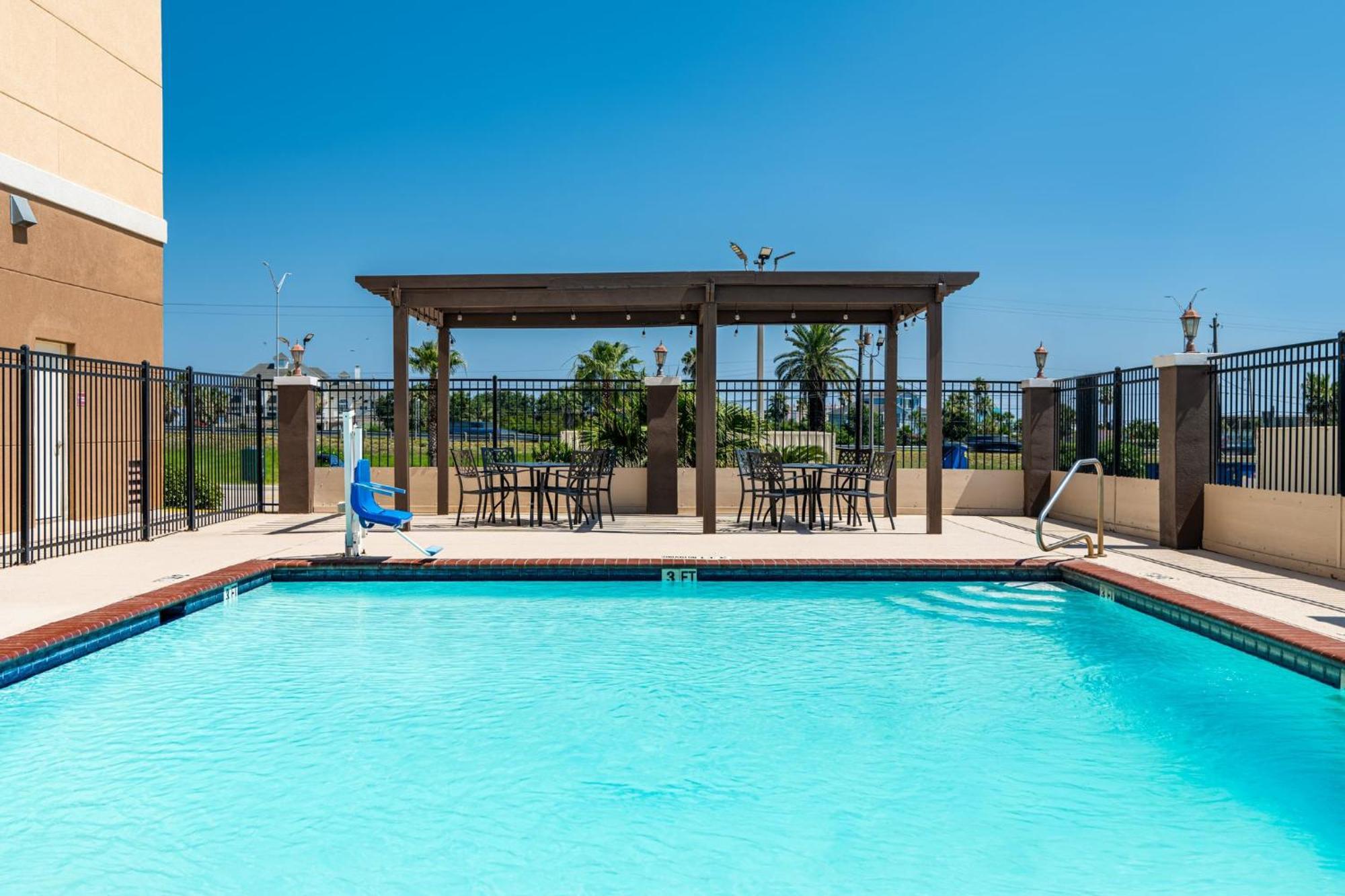 Holiday Inn Galveston Island By Ihg Hotel
