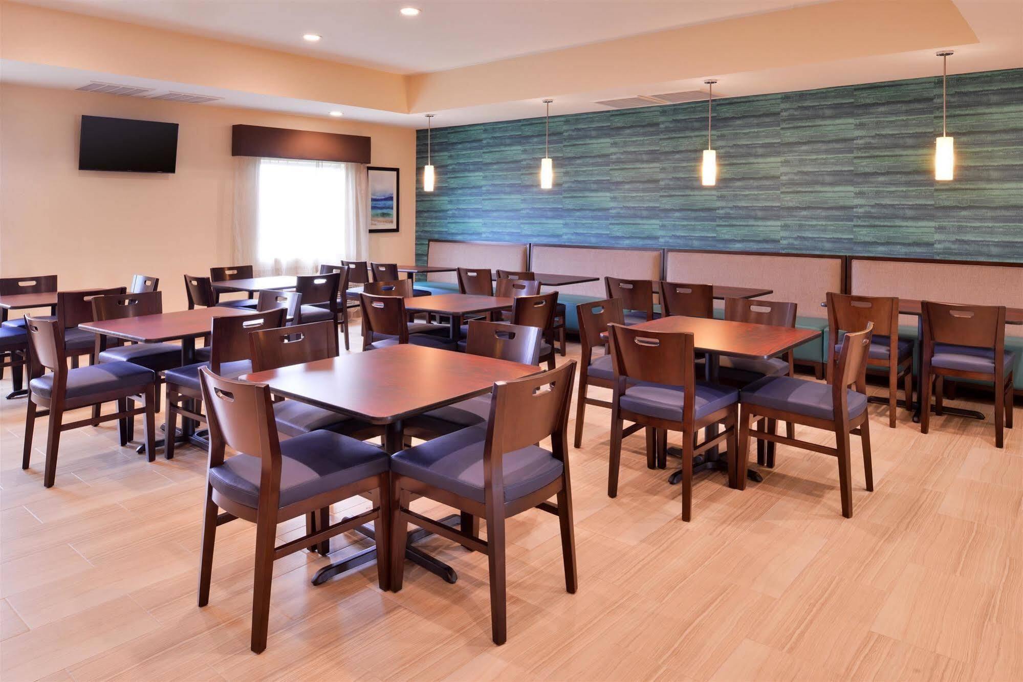 Holiday Inn Galveston Island By Ihg Hotel